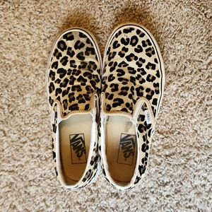 Womens Vans 7.5 Cheetah Print